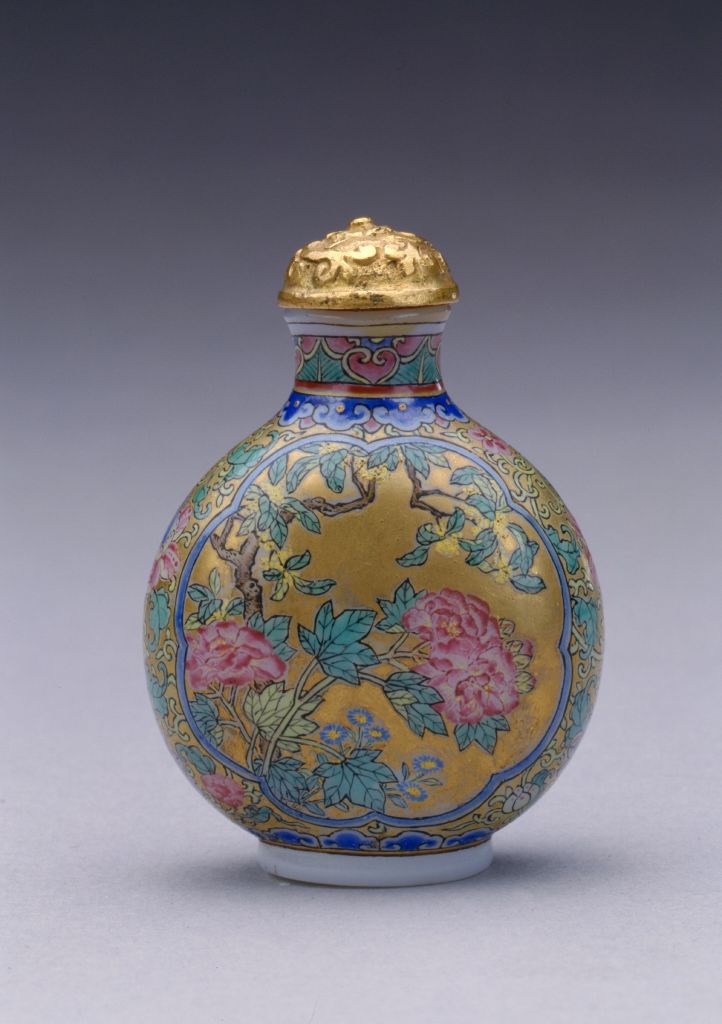 图片[1]-Glass body painting enamel hibiscus flower snuff bottle-China Archive